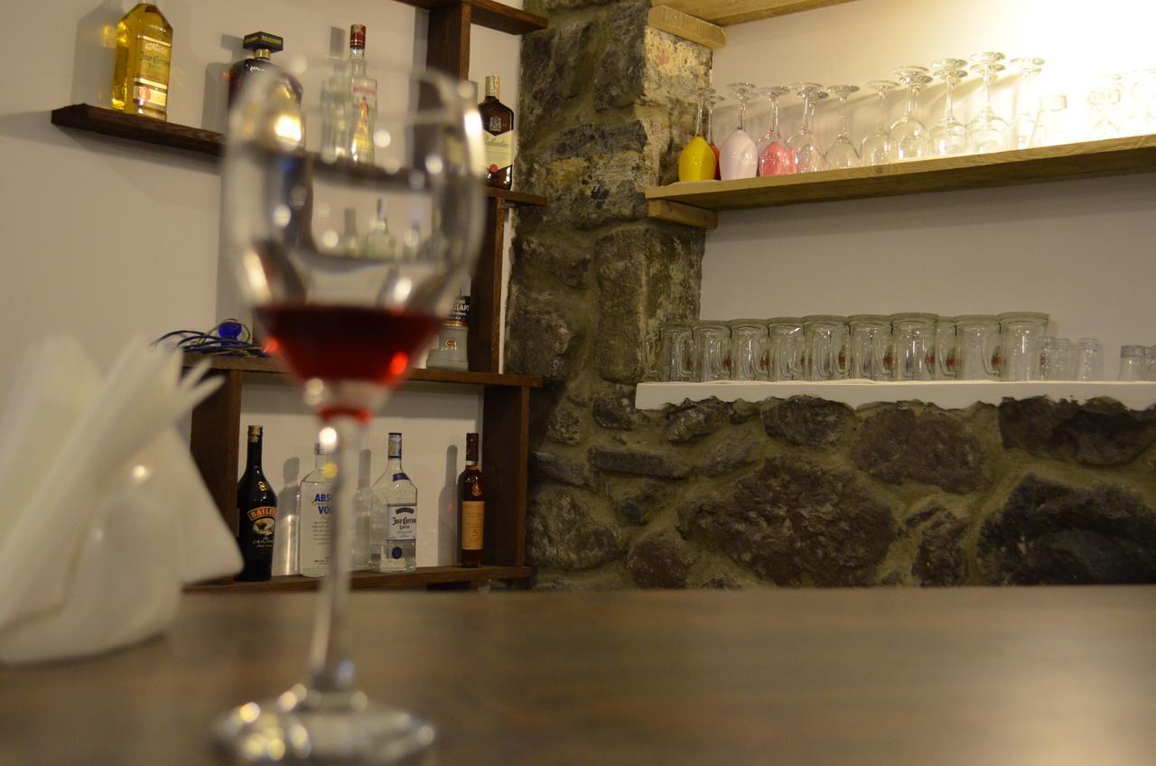 Hotel Aia Kazbegi Zewnętrze zdjęcie